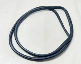 623110r050 Toyota 2013-2018 Rav4 Front Right Passenger Side Door Body Weatherstrip Seal Oem