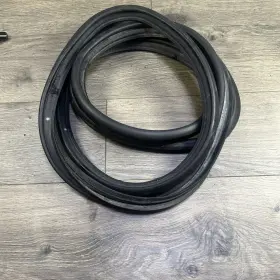 64461-06060 Toyota 6446106060 Rear Trunk Lid Weatherstrip Rubber Seal For Camry 2007-2011