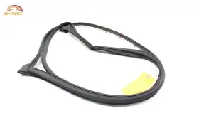 6786147050 Toyota Prius Front Right Side Door Weatherstrip Seal Oem 2016 - 2021 6786147050 Toyota Prius Front Right Side Door Weatherstrip Seal Oem 2016 - 2021