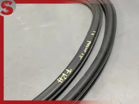 561867912h Volkswagen 2012-2022 Vw Passat Oem Front Right Door Body Mount Weatherstrip Seal #2