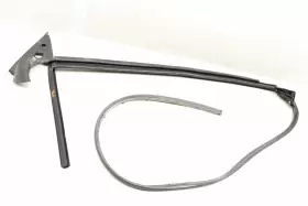 5c5837480g Volkswagen 2012-2019 Vw Beetle - Front Right Inner Door / Window Slot Seal #3