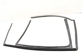 5gm839432k Volkswagen 2017-2019 Vw Golf Alltrack 1.8l - Rear Right Door Window Glass Channel / Seal #2