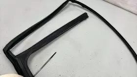 5k6839431e Volkswagen 2010-2014 Vw Gti - Rear Left Door Window Glass Channel / Seal Oem #3