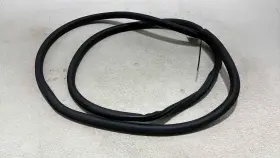 5n0867911 Volkswagen 2009-2017 Tiguan Black Front Left Door Rubber Seal Oem