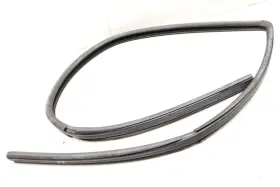 701837710c Volkswagen 1992-1997 1999-2004 Vw Eurovan - Front Right Door / Window Seal #2