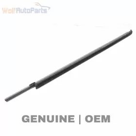 7p0837471c Volkswagen 2011-2018 Vw Touareg - Front Left Inner Door / Window Slot Seal