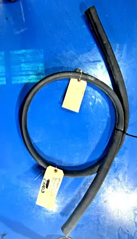 30787412 Volvo 31256242 06-13 C70 Lower Left Driver Weatherstrip Seal Pn / 30787412 Volvo 31256242 06-13 C70 Lower Left Driver Weatherstrip Seal Pn /
