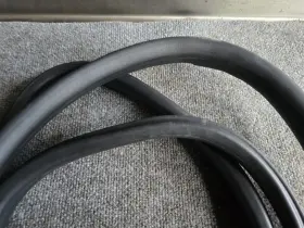 8663911 Volvo 2004-2011 S40 Front Left Driver Side Weather Seal Strip Surround #2