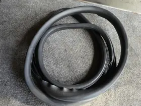 8663911 Volvo 2004-2011 S40 Front Left Driver Side Weather Seal Strip Surround