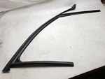 2012-2015 Audi A6 Quattro Front Right Window Glass Channel Seal Oem 4G0837440B. Fixed Price $69.95.
