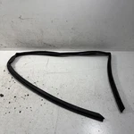 97-01 Honda Prelude Right Door Sub-seal 72325-S30-003 Oem. Fixed Price $59.00.