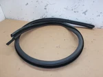 2015 Rolls Royce Wraith V12 Passenger N/s Left Door Edge Protection Seal 7376403. Fixed Price $80.42.