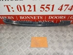 Genuine Maserati Grecale M182 Front Right Door Seal 2023-ON 670157577. Fixed Price $40.37.